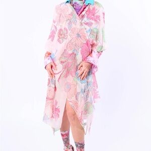 Aratta Sheer Rodeo Quincy Icy Fairy Kimono Floral Wrap